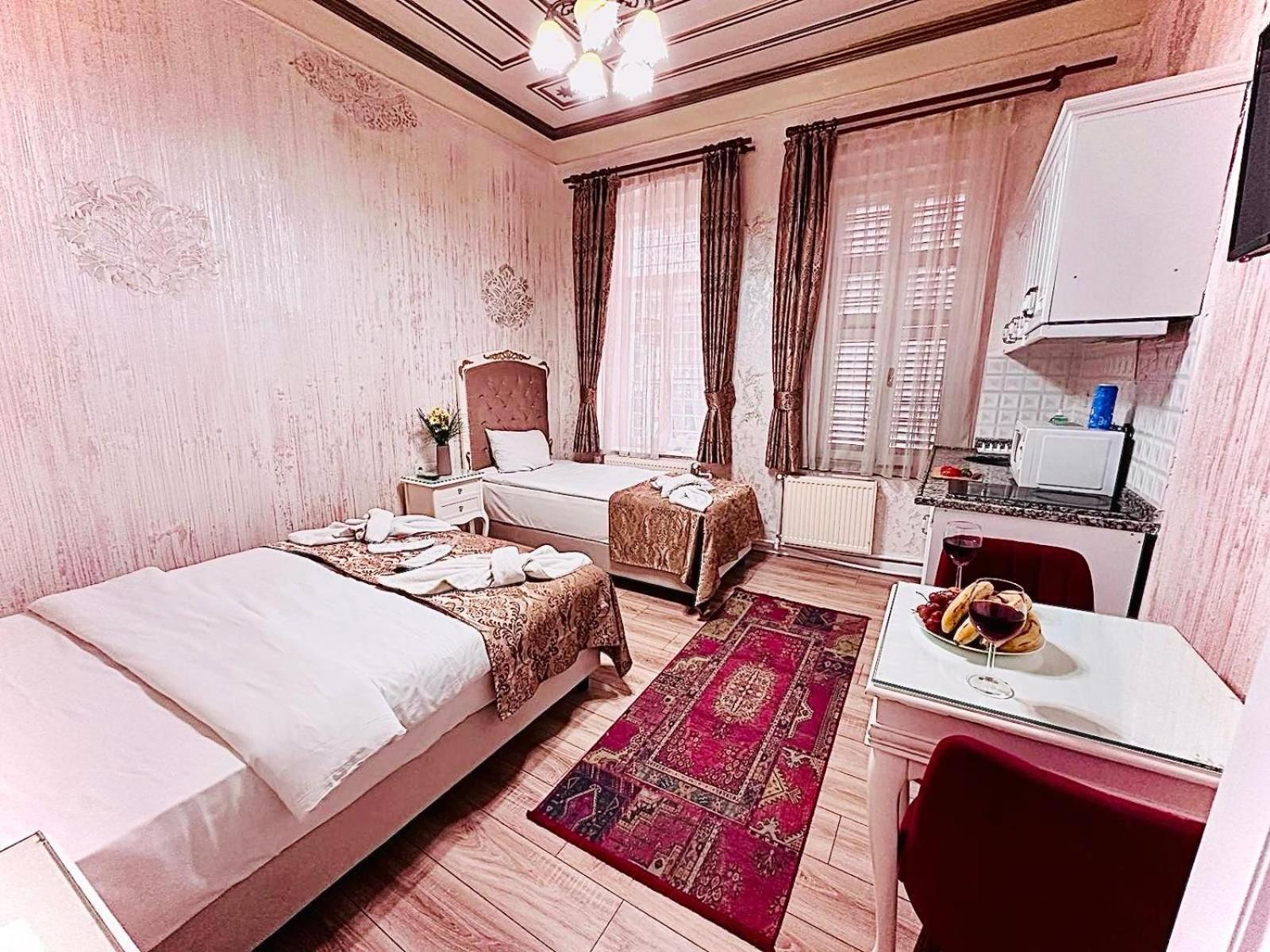 Alhambra Apart Hotel Истанбул Екстериор снимка