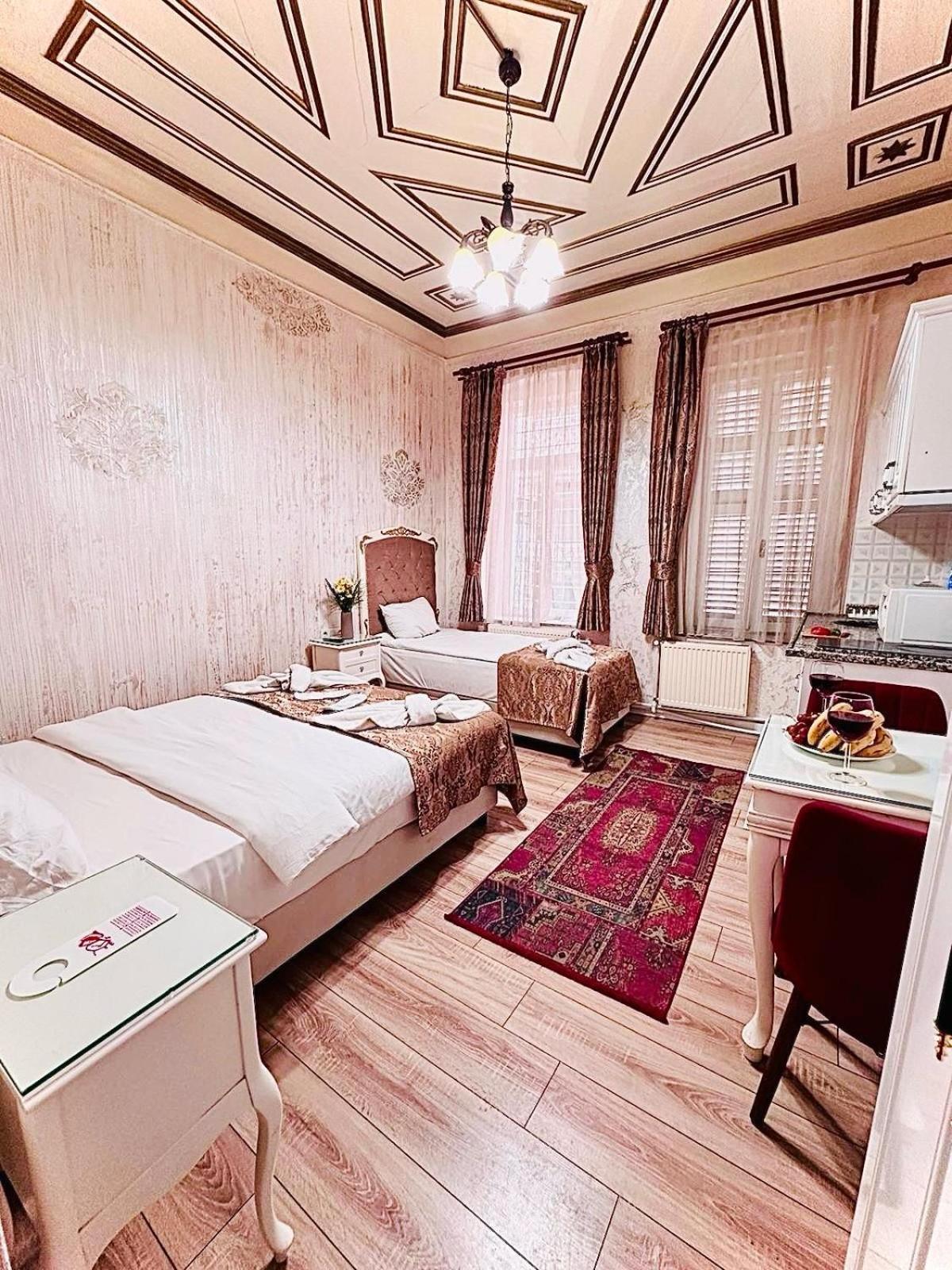 Alhambra Apart Hotel Истанбул Екстериор снимка