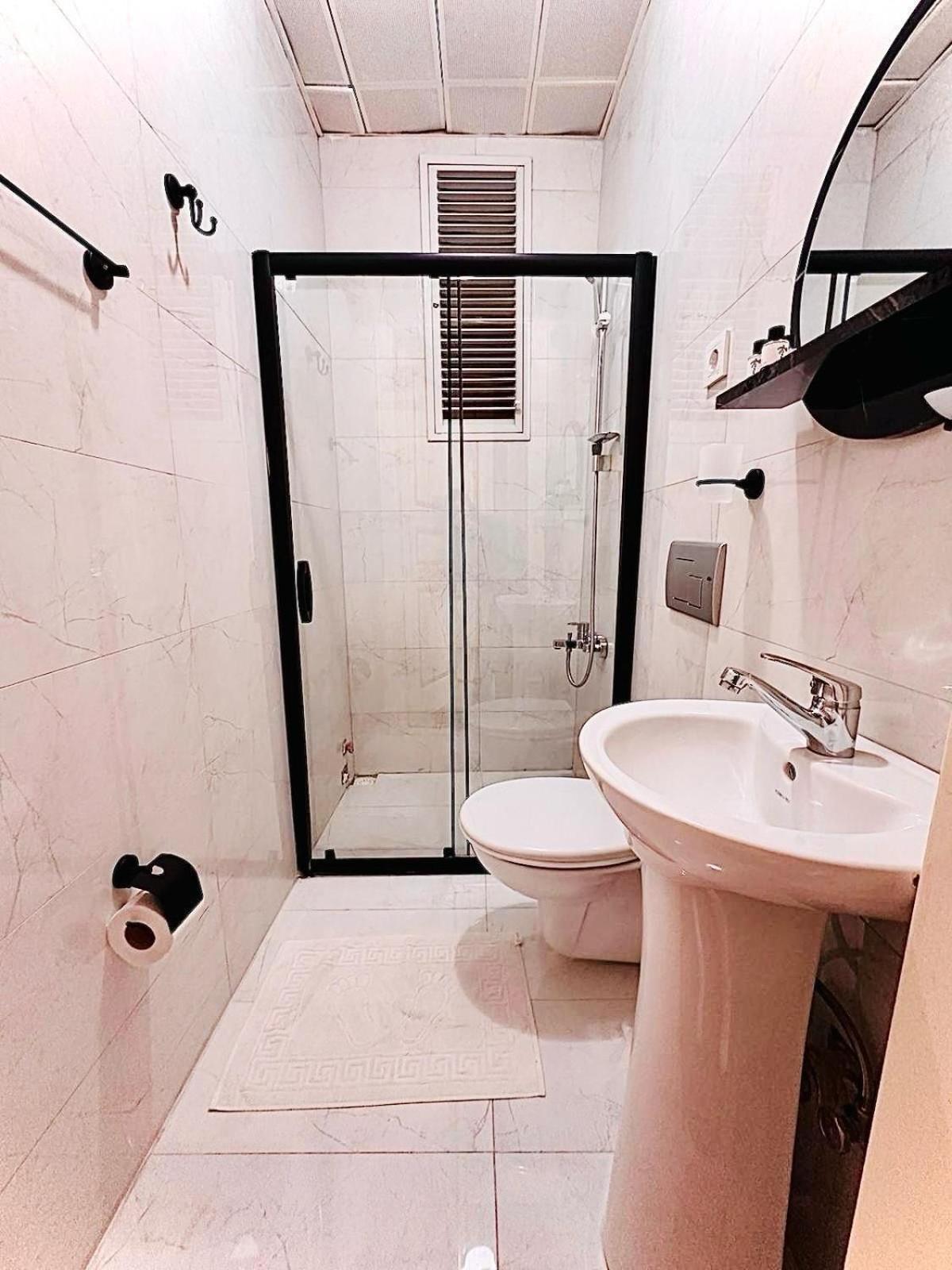 Alhambra Apart Hotel Истанбул Екстериор снимка
