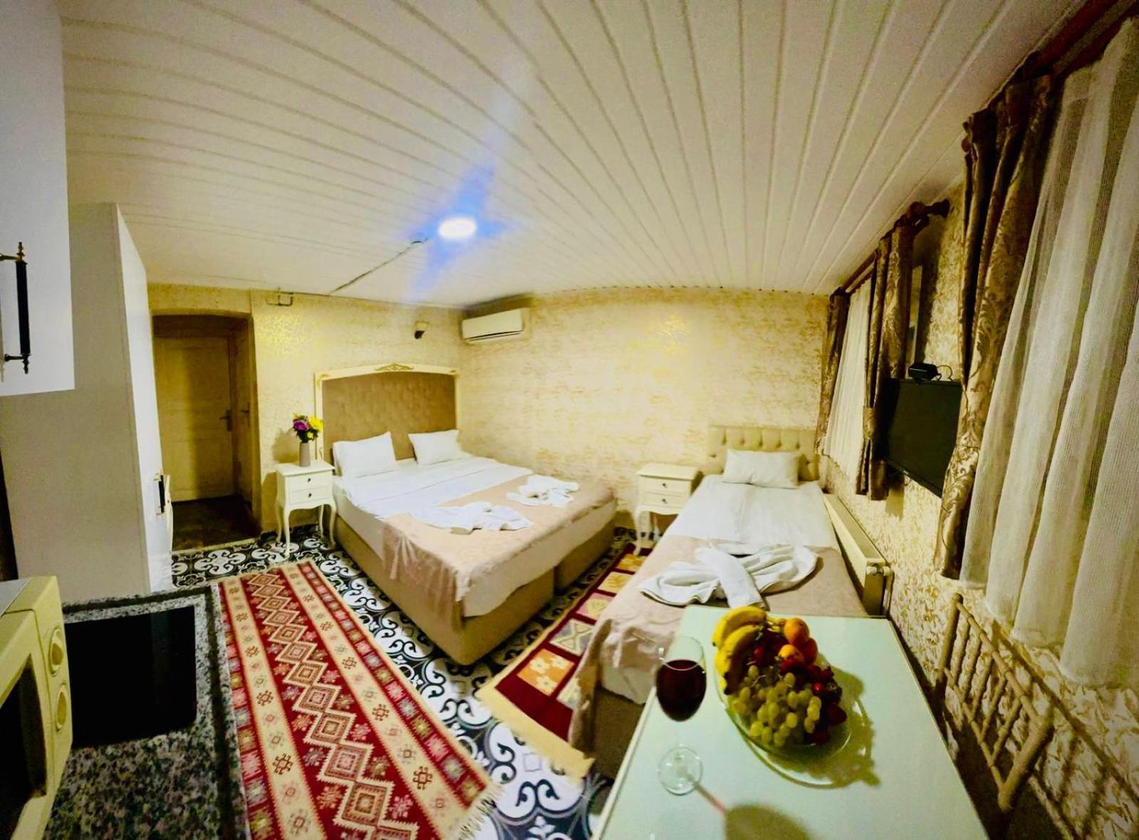 Alhambra Apart Hotel Истанбул Екстериор снимка